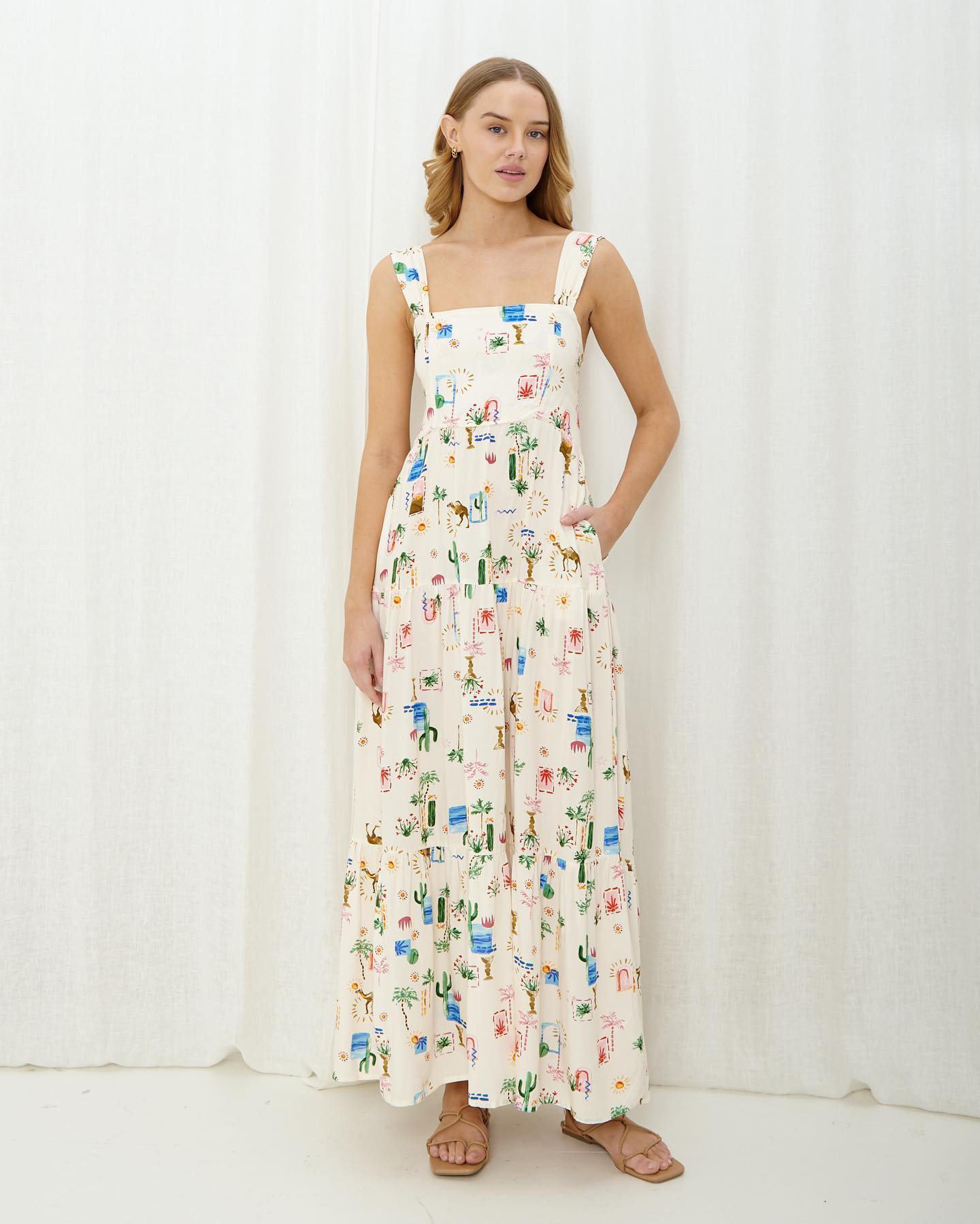 Botanical Dress - Hola